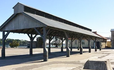 电红外辐射采暖